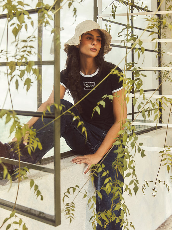 CELĒIT BABY TEE BLACK